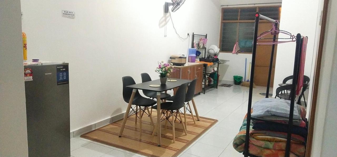 Homestay De'69 Jitra Exteriör bild